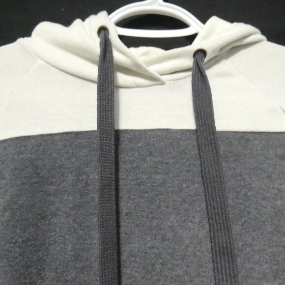 FOREVER 21 | small | Grey and Cream Hooded Sweatshirt | Kangaroo Pocket - Picture 5 of 16